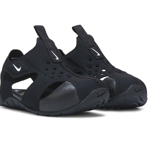 Nike Other - NEW Nike Unisex Sunray Protect Water Shoes - Little Toddler Size 5C, 8C, and 10C